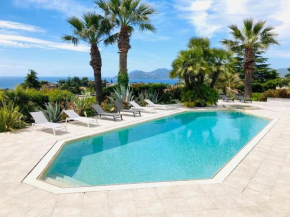 Villa Vue mer avec piscine au calme
